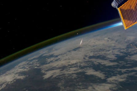 The disintegration of a Perseid meteor photographed in August 2011 from the ISS.