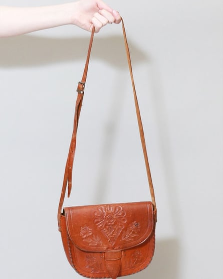 Vintage 1970s Brown Tooled Floral Leather Shoulder Bag from Peekaboo Vintage