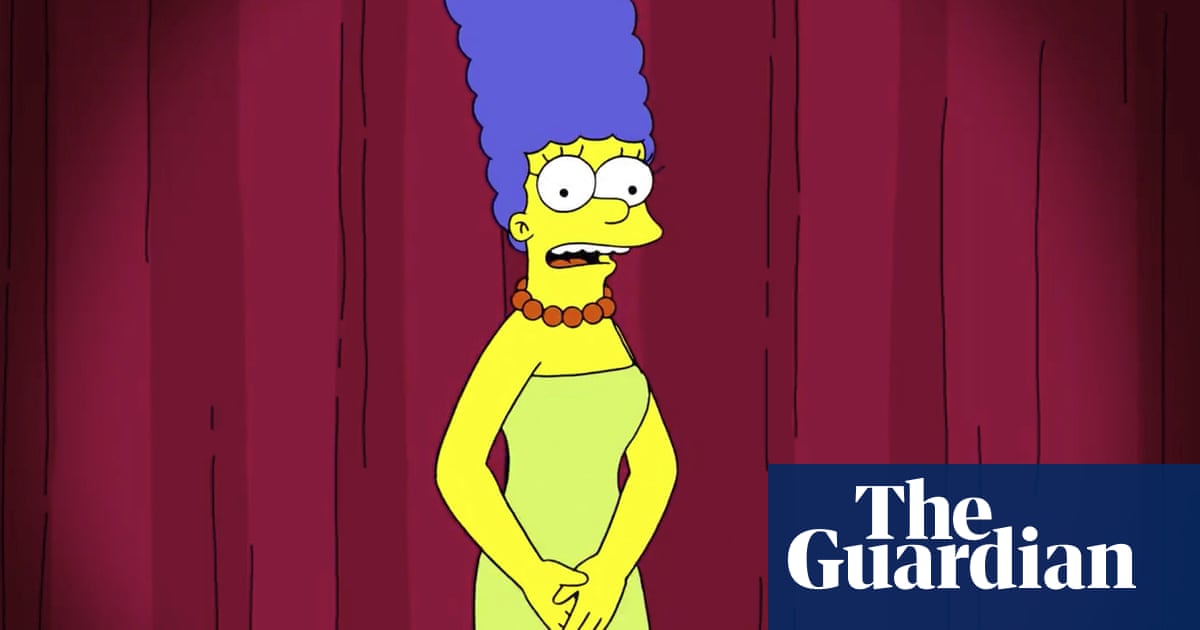 Trump campaign adviser gets into Twitter spat with Marge Simpson