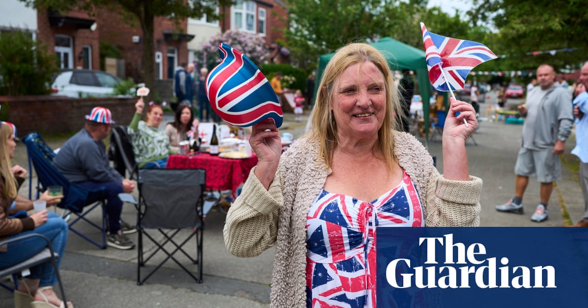 ‘It’s so important to remember’: Manchester celebrates VE Day
