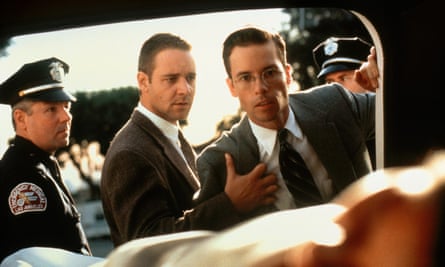 Crowe and Guy Pearce in L.A. Confidential