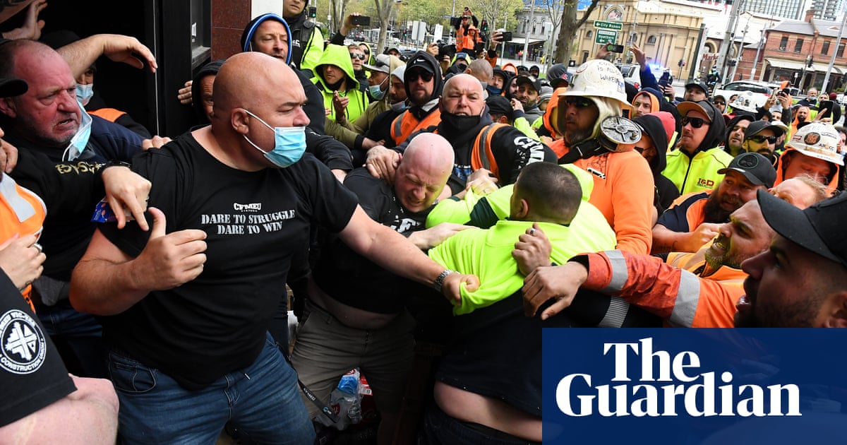 Victoria set to shut down construction for two weeks after anti-vaccination mandate protest © The Guardian Victoria set to shut down construction for two weeks after anti-vaccination mandate protest