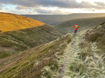 Heading south from Oyster Clough cabin, Kinder Scout on the horizon.