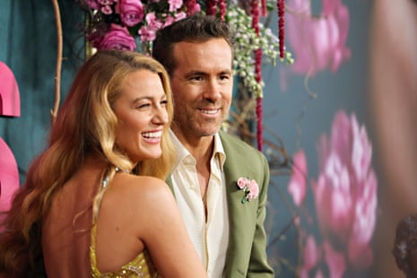 Vụ kiện phỉ báng trị giá 400 triệu đô la của Justin Baldoni chống lại Blake Lively và Ryan Reynolds bị bác bỏ | Blake Lively | The Guardian