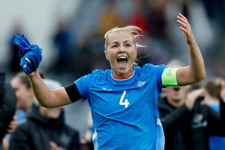Glódís Perla Viggósdóttir celebrates victory over Germany in qualifying.