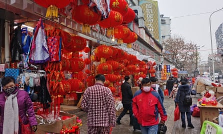 Wuhan residents shopping for new year.