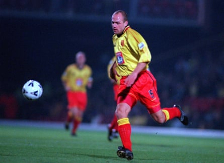 Steve Palmer in action for Watford against Bolton in November 2000
