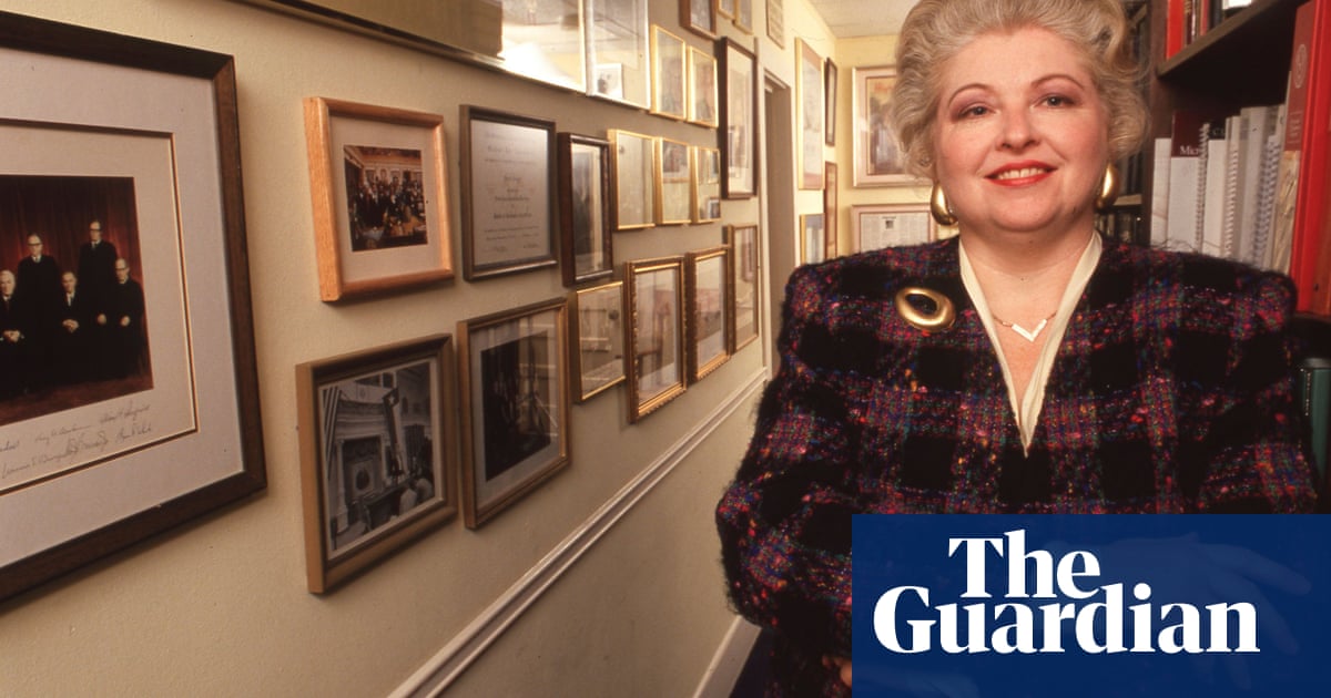 Sarah Weddington: tributes paid to lawyer who argued and won Roe v Wade