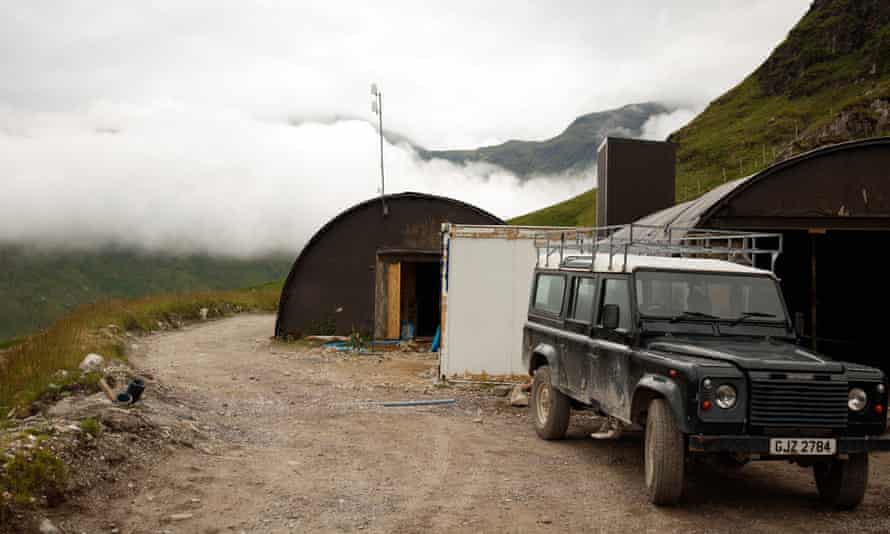 À l'extérieur de la mine d'or et d'argent de Cononish près de Tyndrum dans le centre des Highlands d'Écosse