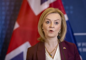 The foreign secretary Liz Truss told a press conference in Lithuania that we must go further with sanctions against Russia as ‘Putin must fail’.