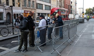 The iPhone 8 hasn’t sold in the numbers previous new iPhones have, evidenced by a muted opening day.