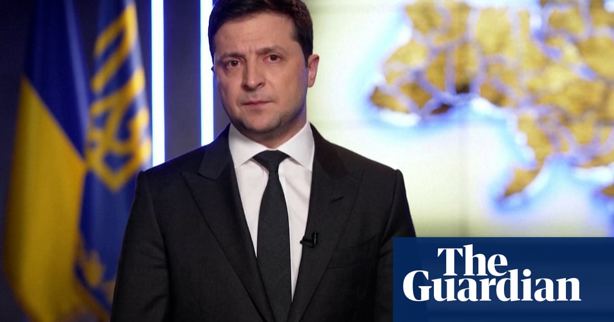 ‘We will defend ourselves’ from Russia, says Ukraine president Volodymyr Zelenskiy in speech– video