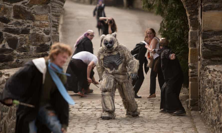 harry potter role playing at real life