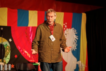 Michael Rosen speaks to children about literature and language in the Kids Field.
