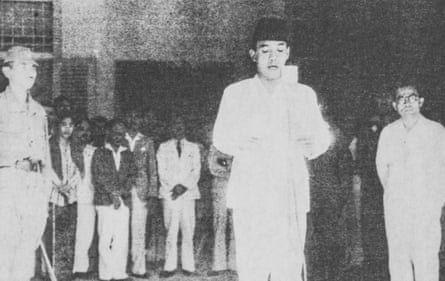 Sukarno, Indonesia’s first president, declares independence on 17 August 1945. To his right is Mohammad Hatta.