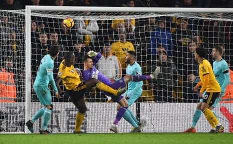 Willy Boly heads in another late goal for Wolves.