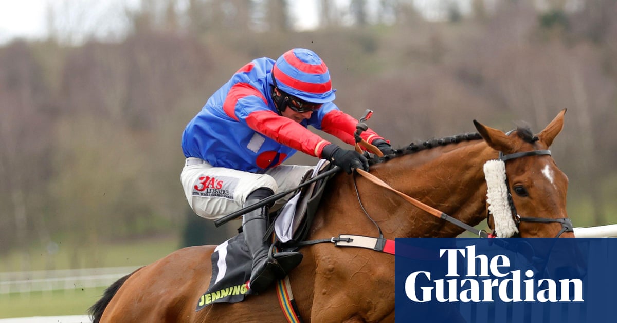 Enchantingly old-school Mr Vango can thrill with Welsh Grand National win