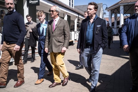 Farage on a high street walkabout