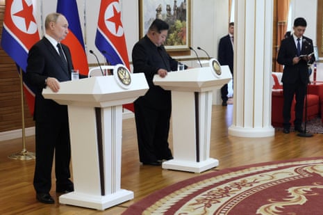 The two leaders hold a press conference.