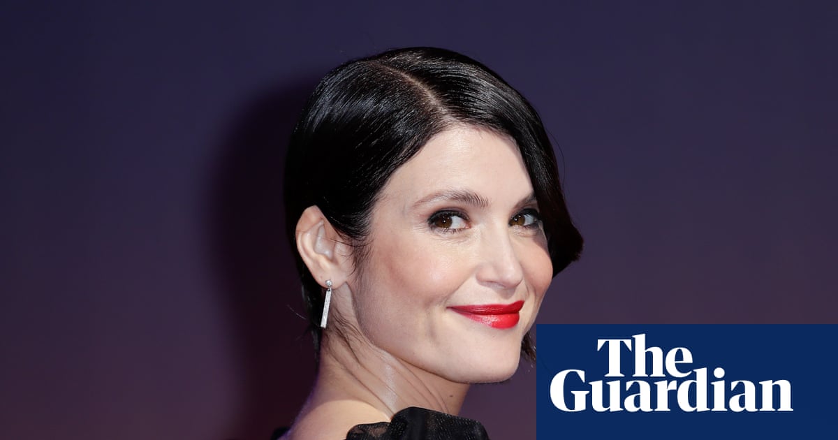 UK's performing arts industry inhospitable to parents', research warns