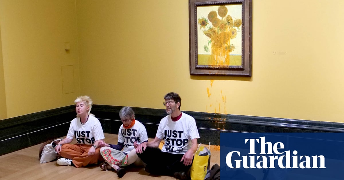 www.theguardian.com
