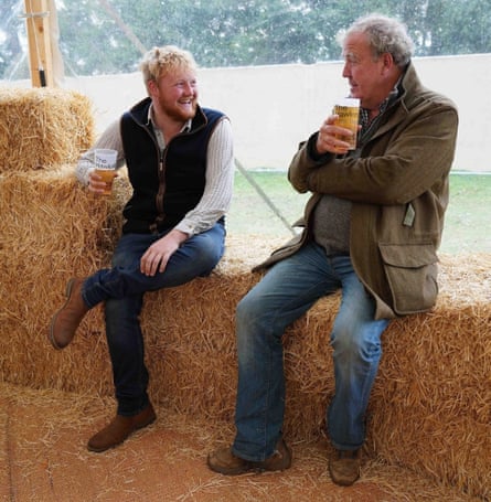Presenter Jeremy Clarkson enjoys drinks with partner Lisa Hogan and Farm Co-Star Kaleb Cooper at Brewery Event in Cheltenham, September 2022