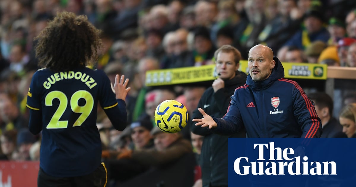 Freddie Ljungberg Must Change Lack Of Commitment In Arsenal S