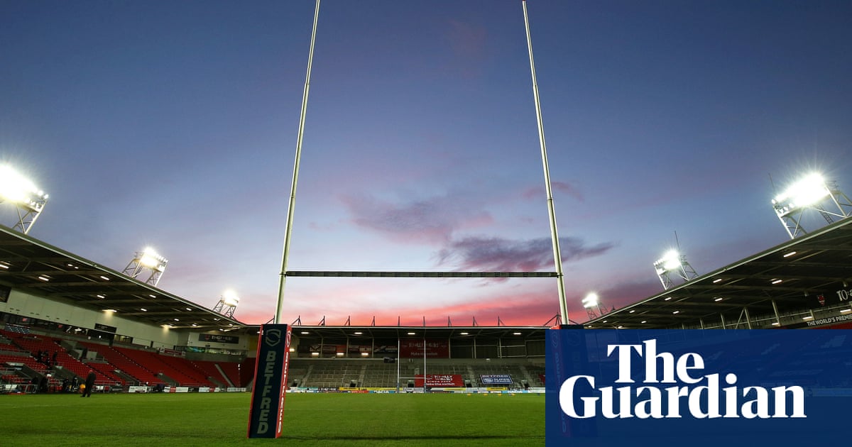 Rugby league players planning dementia case face battle, lawyer warns