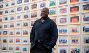 Steve McQueen la expoziția Year 3 de la Tate Britain.