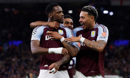 Aston Villa's Jhon Durán (left) celebrates scoring their first goal with Ian Maatsen and Morgan Rogers (right).