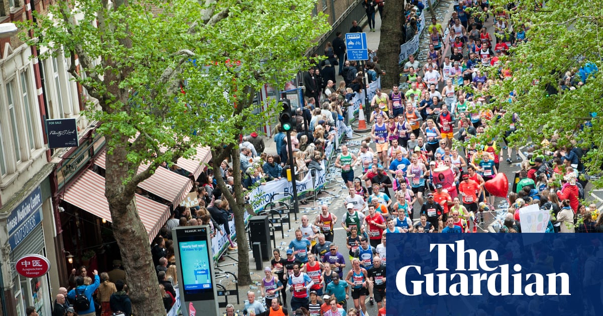 59,000 runners, 93,024 energy gels and £100m for charity: the London Marathon is booming