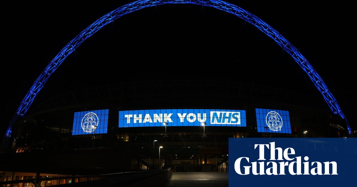 Sadiq Khan urges Londons top football clubs to aid NHS and protect lives