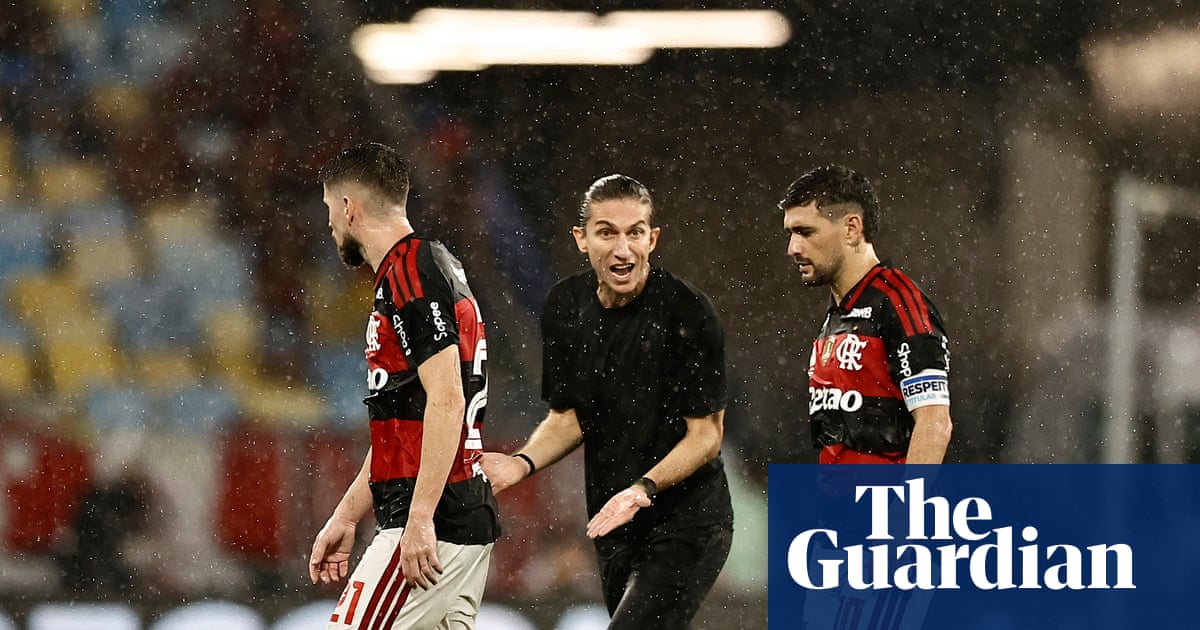 Football Daily | Sacked after an 8-0 win? The curious case of Filipe Luís and Flamengo
