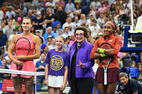 Aryna Sabalenka and Coco Gauff pose with Billie Jean King before Saturday’s US Open final.