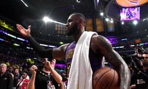 Lebron James Scores 44 Points To Pass Chamberlain On All Time