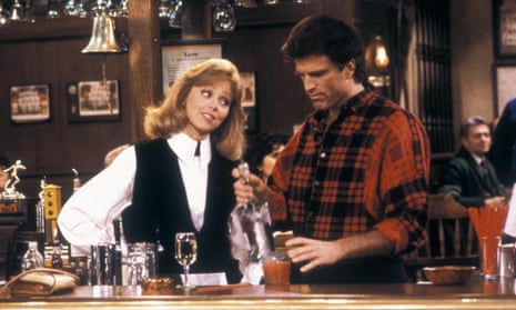 Shelley Long as Diane Chambers and Ted Danson as Sam Malone in Cheers.