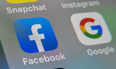 The Australian government has announced it will attempt to force Google and Facebook to pay news companies for content.