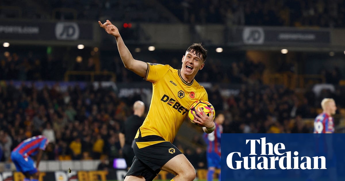 Crystal Palace agree £48m deal for Strand Larsen as Liverpool eye Geertruida move