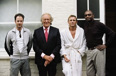 Matthew Vaughn, Gambon, Craig and George Harris during the making of Layer Cake (2004).