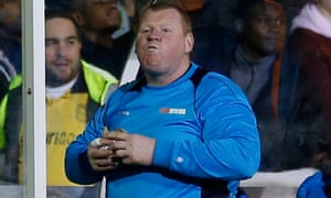 Sutton Keeper Wayne Shaw Was Paid &Quot;A Five-Figure Sum&Quot; For Eating Pie During Arsenal Match 2 Wayne Shaw could face an FA investigation after eating a pie on the touchline during Sutton’s defeat to Arsenal.