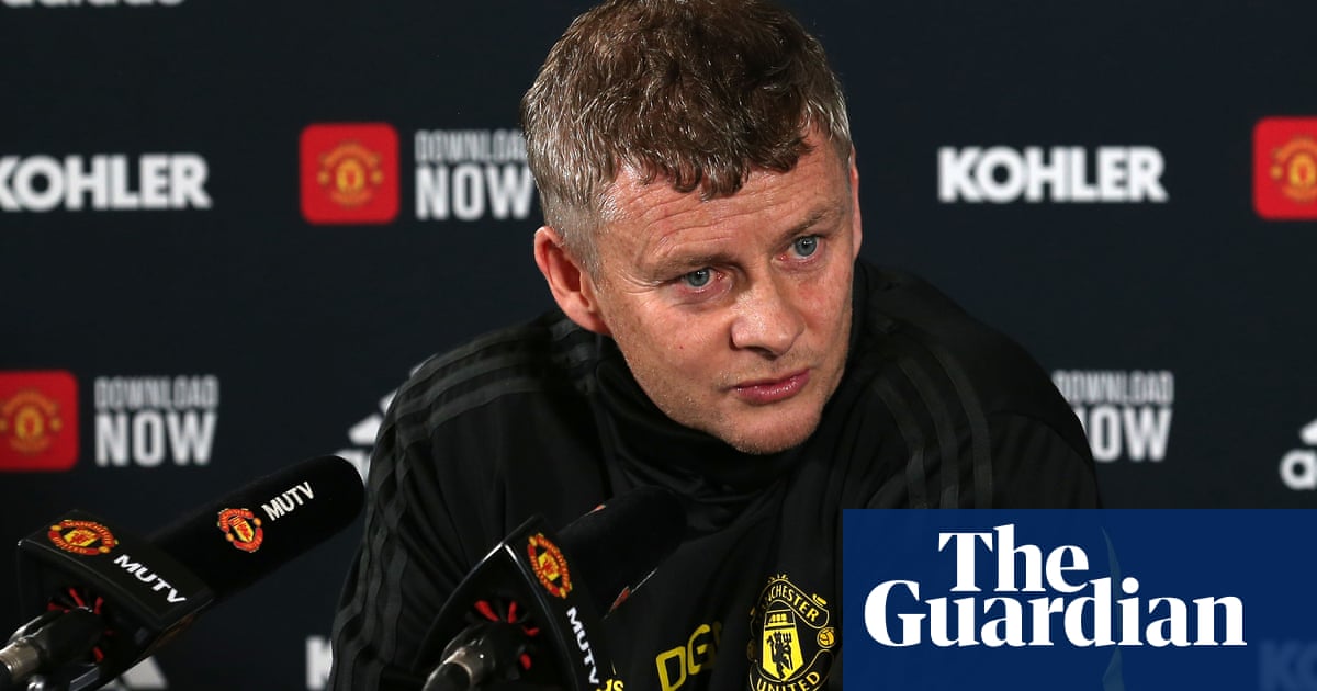 Solskjær: Pochettinos availability does not make me fear for my job – video