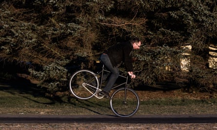 Leósson doing tricks on a bike