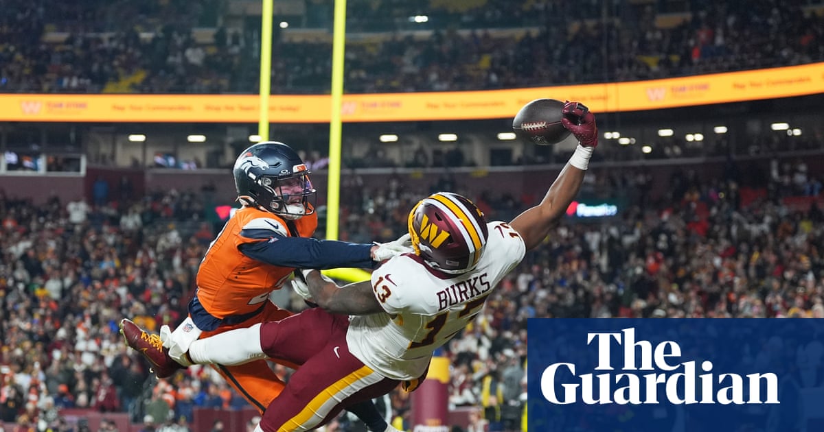 Treylon Burks’ one-handed miracle catch draws comparisons to Odell Beckham’s Giants grab
