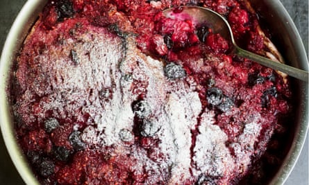 ‘Deep, mellow fruitiness’: hot summer pudding with sloe gin.