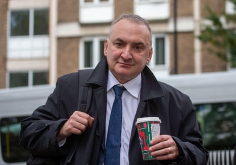 Chris Wormald is to become a crossbench peer after he was nominated by Keir Starmer on leaving office.