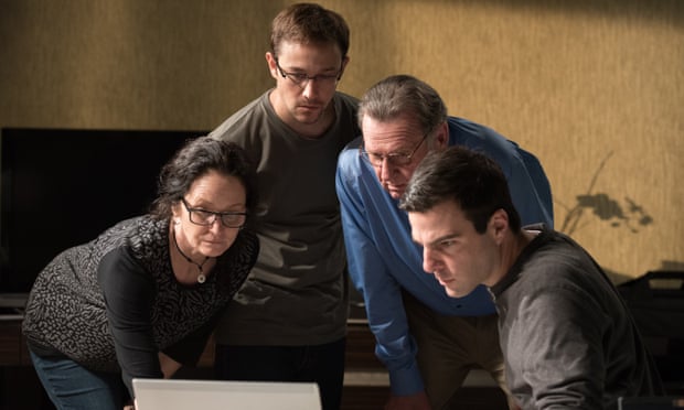 Snowden: in a mocked-up room at the Mira hotel in Hong Kong with (left to right) Laura Poitras (Melissa Leo), Edward Snowden (Joseph Gordon-Levitt), Ewen MacAskill (Tom Wilkinson) and Glenn Greenwald (Zachary Quinto). 
