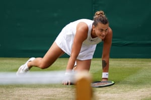 Aryna Sabalenka slips.
