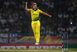 Ellyse Perry celebrates dismissing Natalie Sciver.