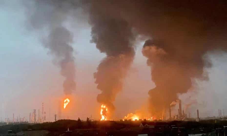 Fires burn at the Sinopec Shanghai Petrochemical Co on Saturday after breaking out around 4am in Shanghai, China