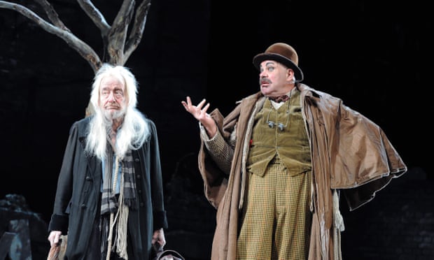 Ronald Pickup and Matthew Kelly in Waiting for Godot